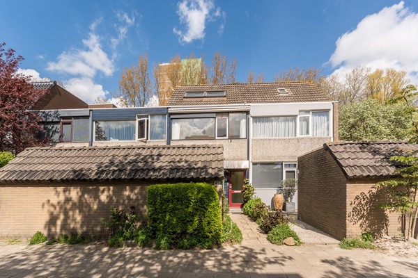 20260414, Strawinksylaan 45, Delft, Van Leerdam Makelaardij (1 of 63).jpg